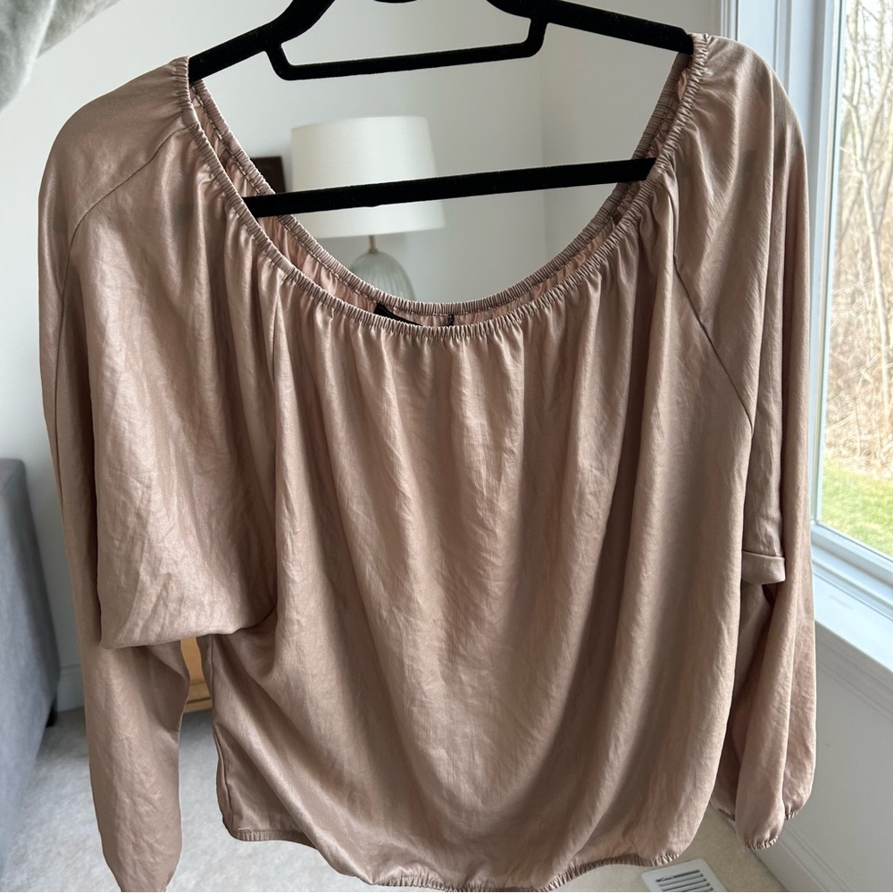 BCBG blouse. XS
